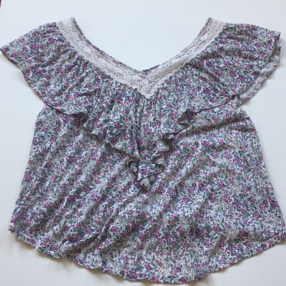 Cape Juby Tops - Cape Juby Floral cropped top